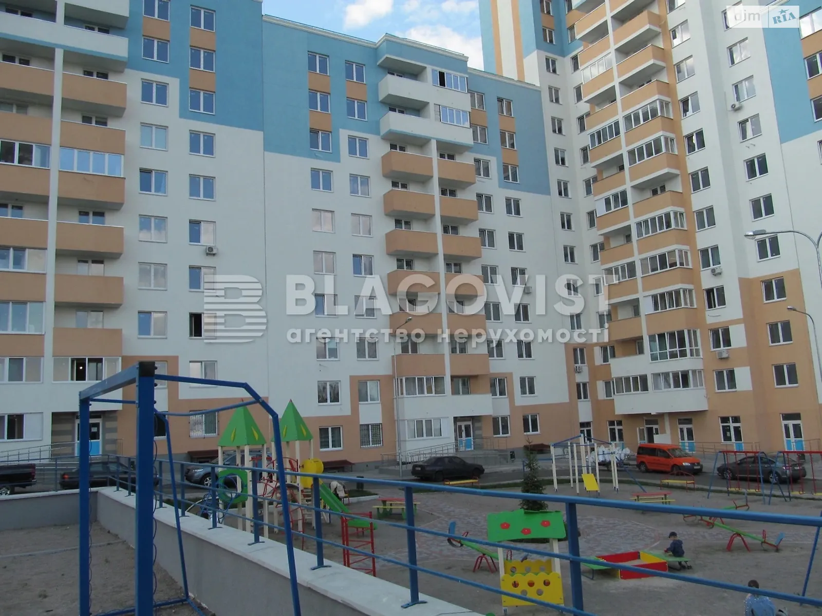 Продается 4-комнатная квартира 93.7 кв. м в Киеве, ул. Сергeя Данченко, 34А - фото 1