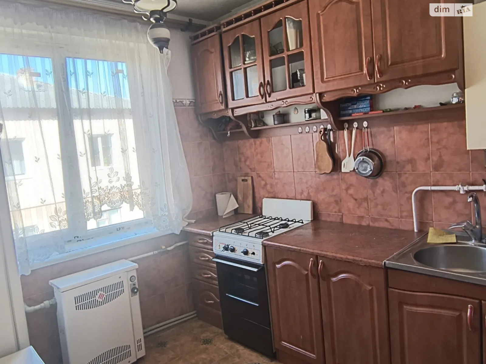 2-комнатная квартира 48 кв. м в Тернополе, ул. Хмельницкого Богдана - фото 1
