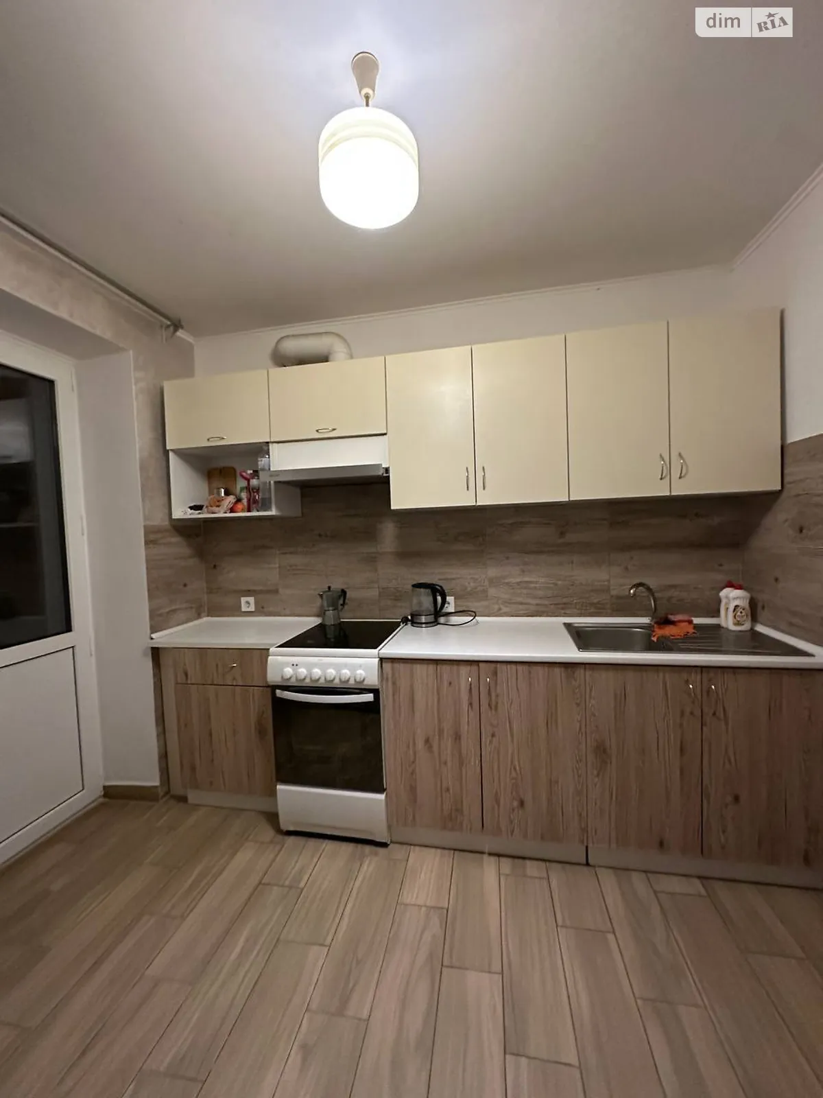 Здається в оренду 1-кімнатна квартира 37 кв. м у Львові, вул. Окуневського - фото 1