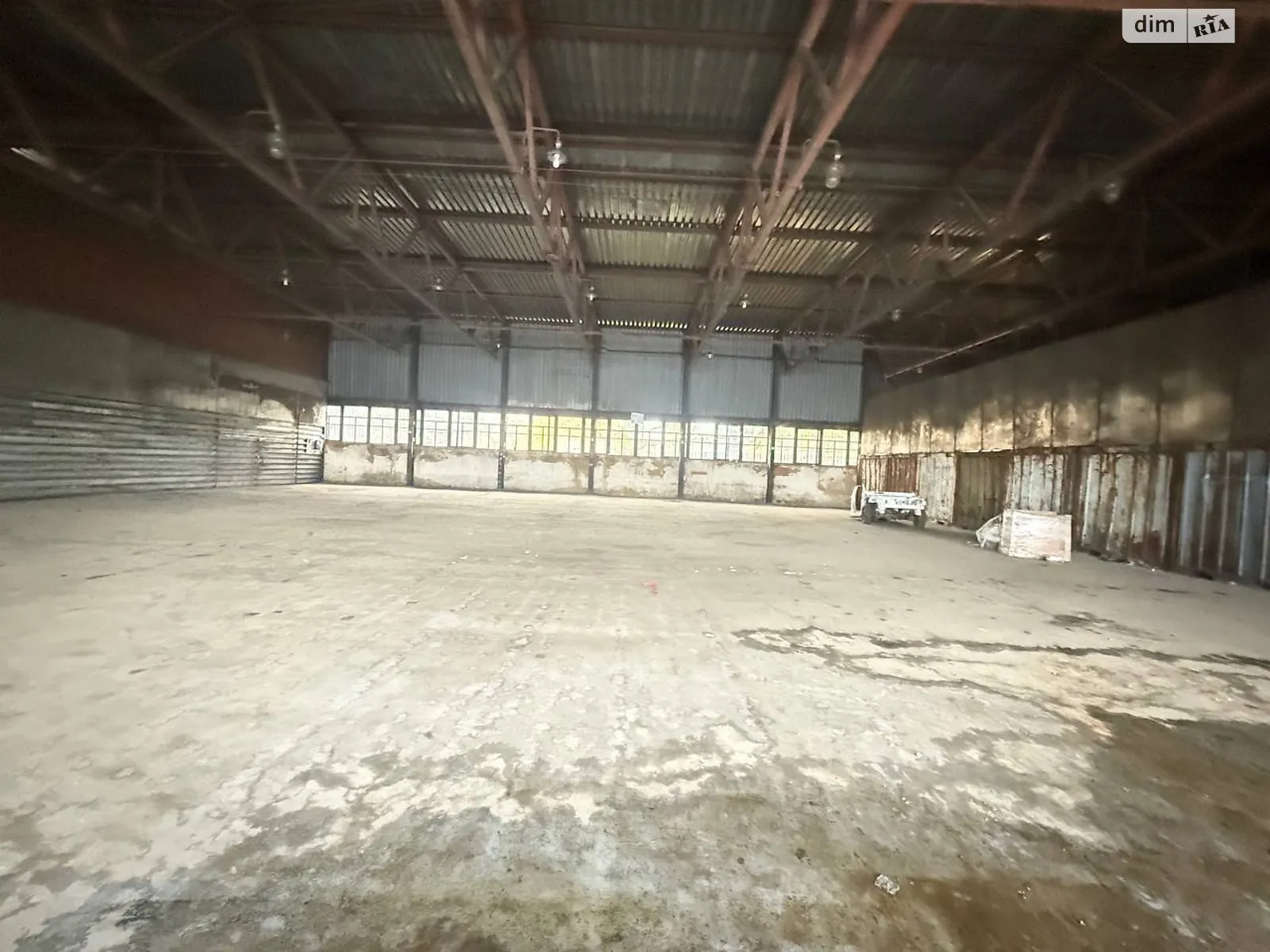 Сдается в аренду помещения свободного назначения 600 кв. м в 1-этажном здании, цена: 72000 грн - фото 1