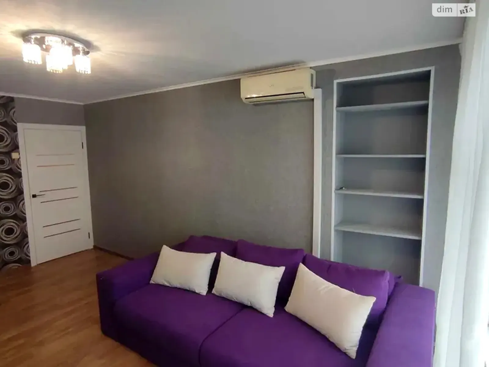 Сдается в аренду 1-комнатная квартира 36 кв. м в Киеве, просп. Владимира Ивасюка, 9А - фото 1