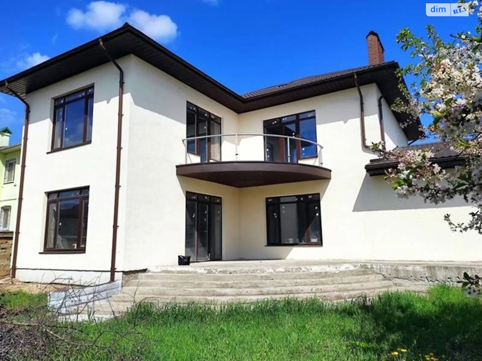 Продается дом на 2 этажа 231.8 кв. м с мансардой, цена: 110000 $ - фото 1