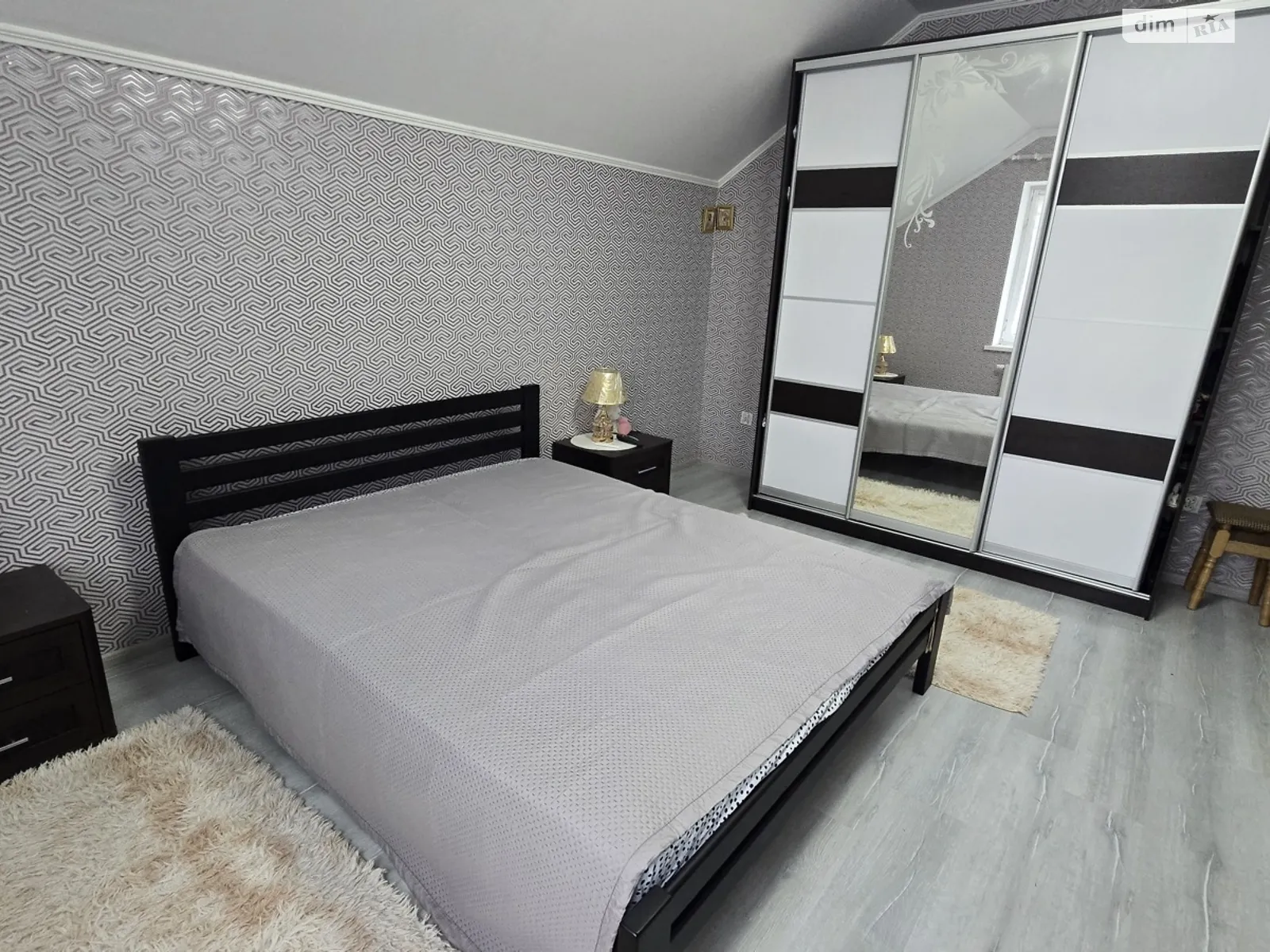 Сдается в аренду дом на 2 этажа 110 кв. м с террасой, цена: 500 $ - фото 1
