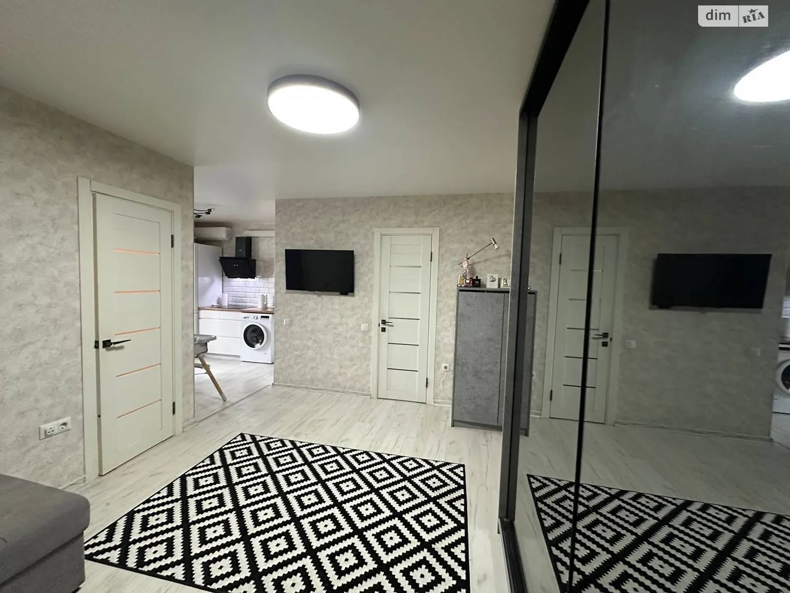 Продається 1-кімнатна квартира 35.4 кв. м у Броварах, вул. Сергія Москаленка(Красовського), 53 - фото 1