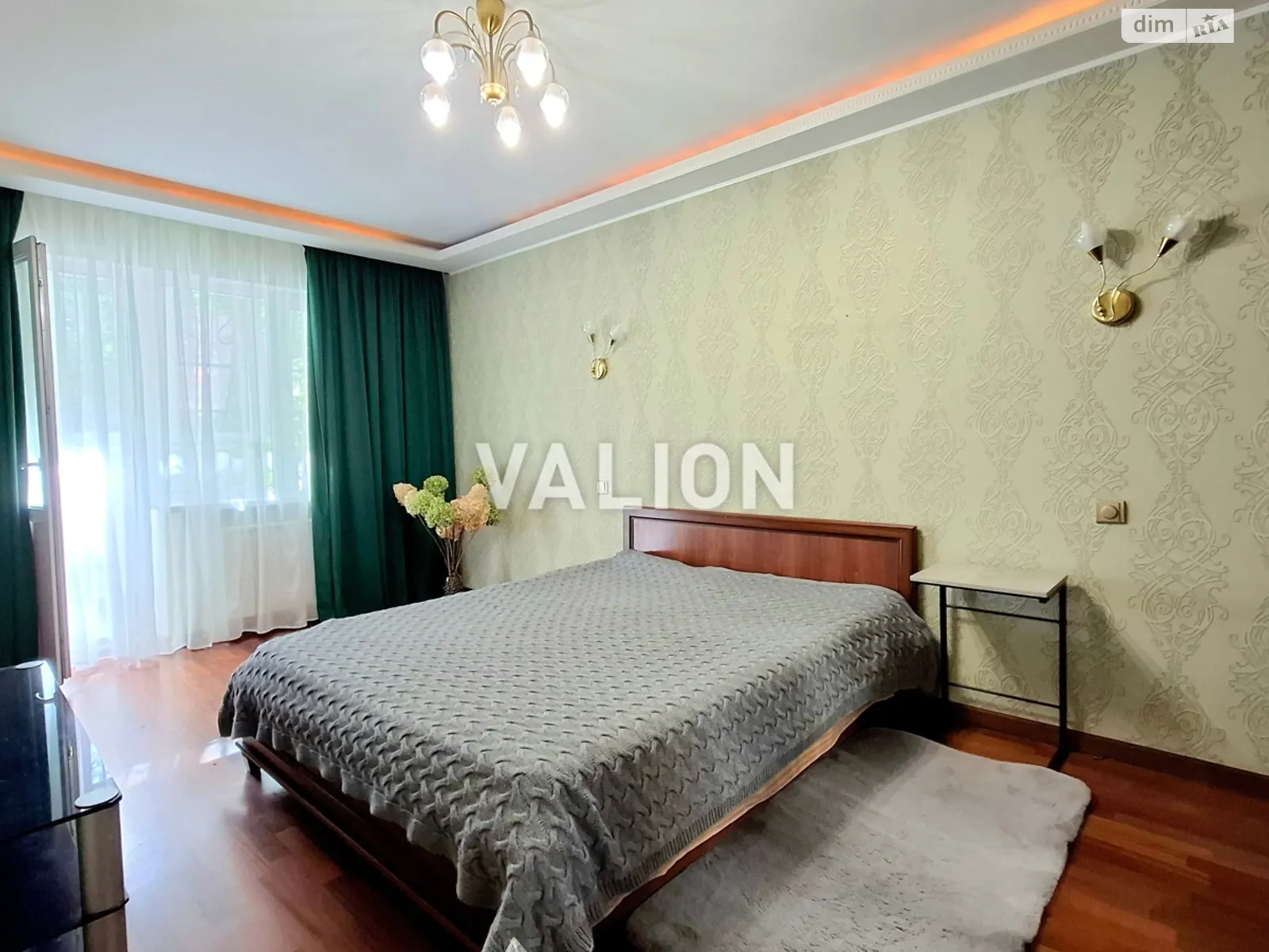 Продается 1-комнатная квартира 39.3 кв. м в Киеве, Харьковское шоссе, 160А - фото 1