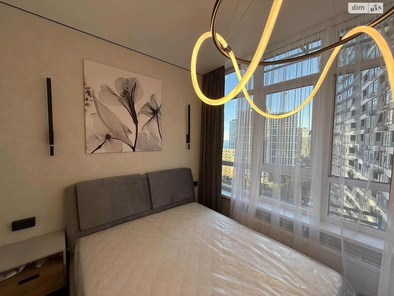 Продается 1-комнатная квартира 34 кв. м в Одессе, пер. Курортный, 2 - фото 1