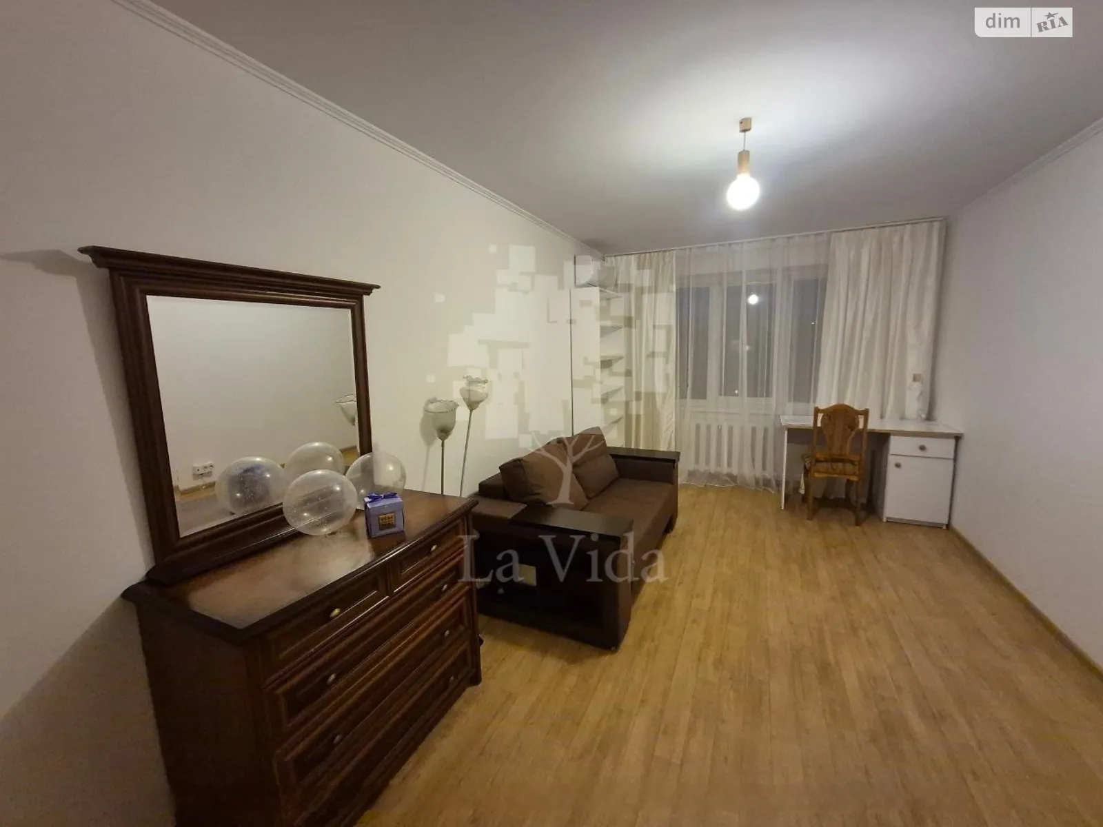 Продається 1-кімнатна квартира 35.1 кв. м у Києві, вул. Деміївська, 47 - фото 1