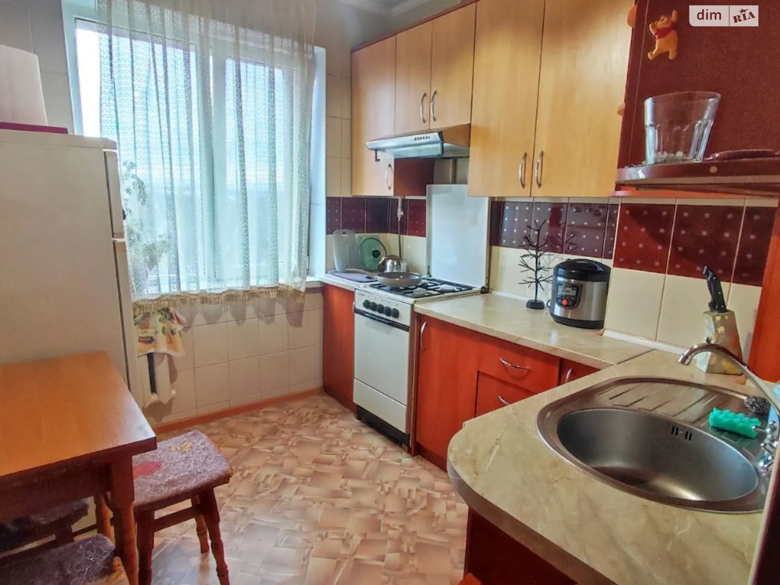 Здається в оренду 1-кімнатна квартира 34 кв. м у Рівному, вул. Віталія Магеля(Ювілейна) - фото 1