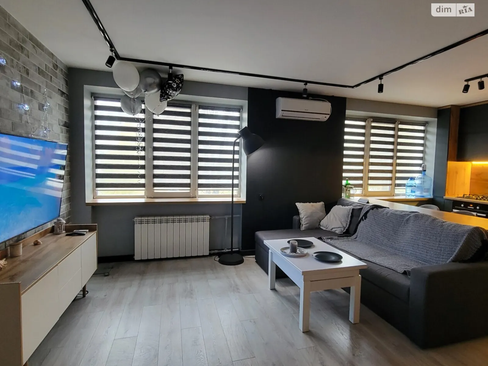 Сдается в аренду 2-комнатная квартира 63 кв. м в Виннице, просп. Юности, 61 - фото 1