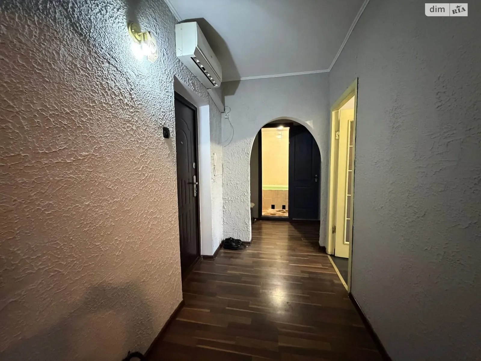 Продается 2-комнатная квартира 48.8 кв. м в Ужгороде, ул. Мицкевича - фото 1