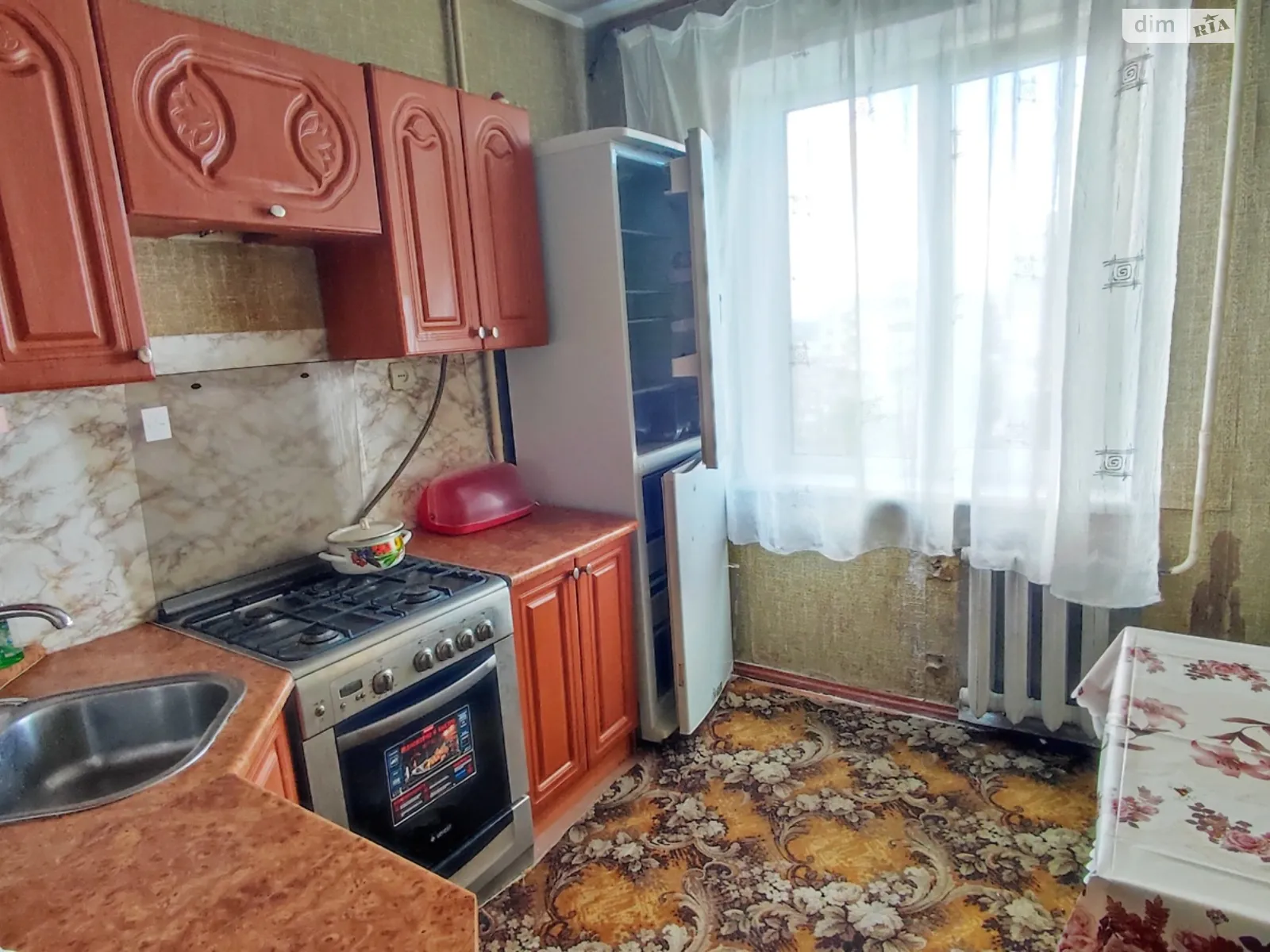 Здається в оренду 2-кімнатна квартира 44 кв. м у Рівному, вул. Коновальця Євгена, 7 - фото 1