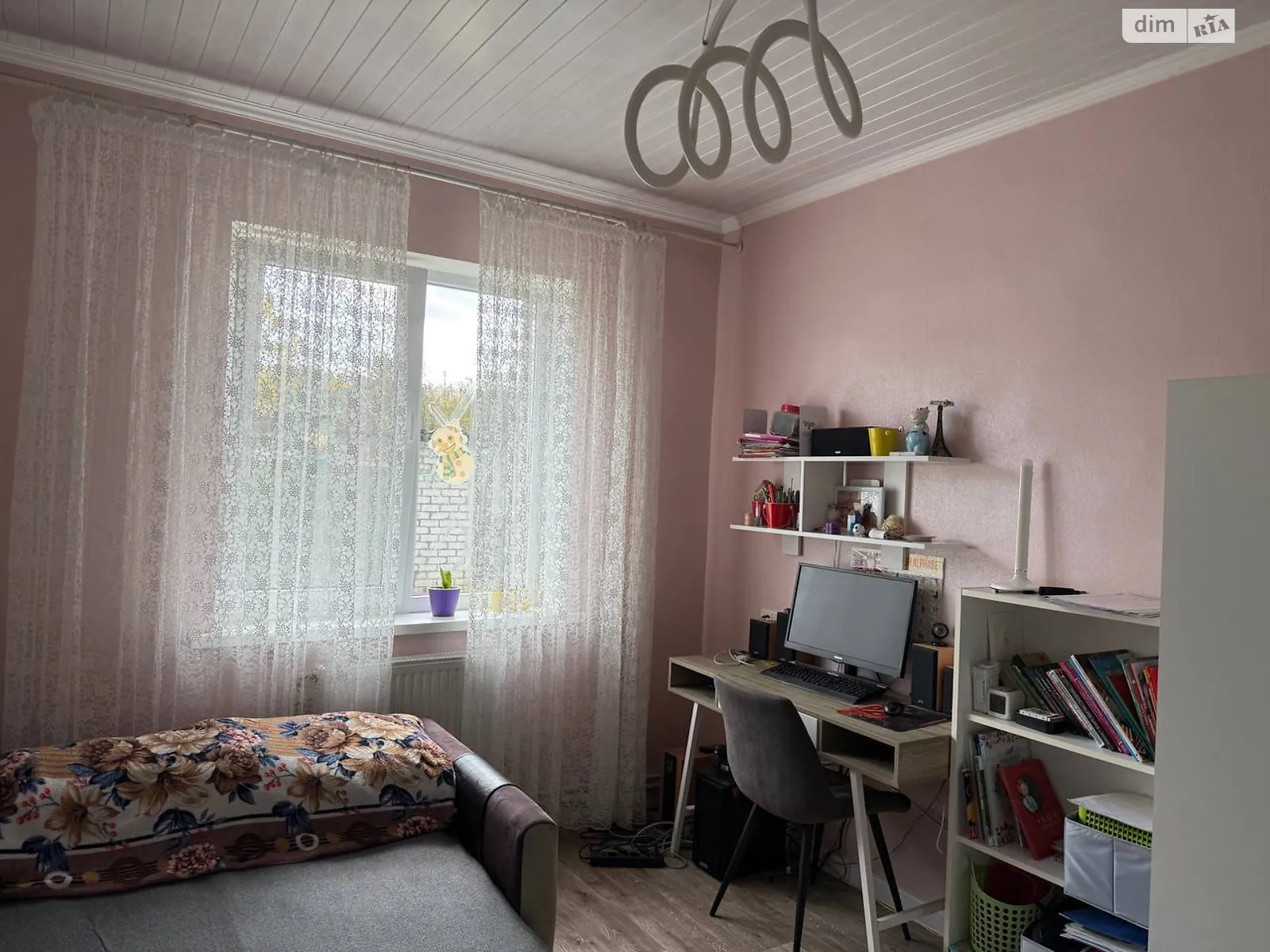 Продается дом на 2 этажа 141.6 кв. м с участком, цена: 75000 $ - фото 1