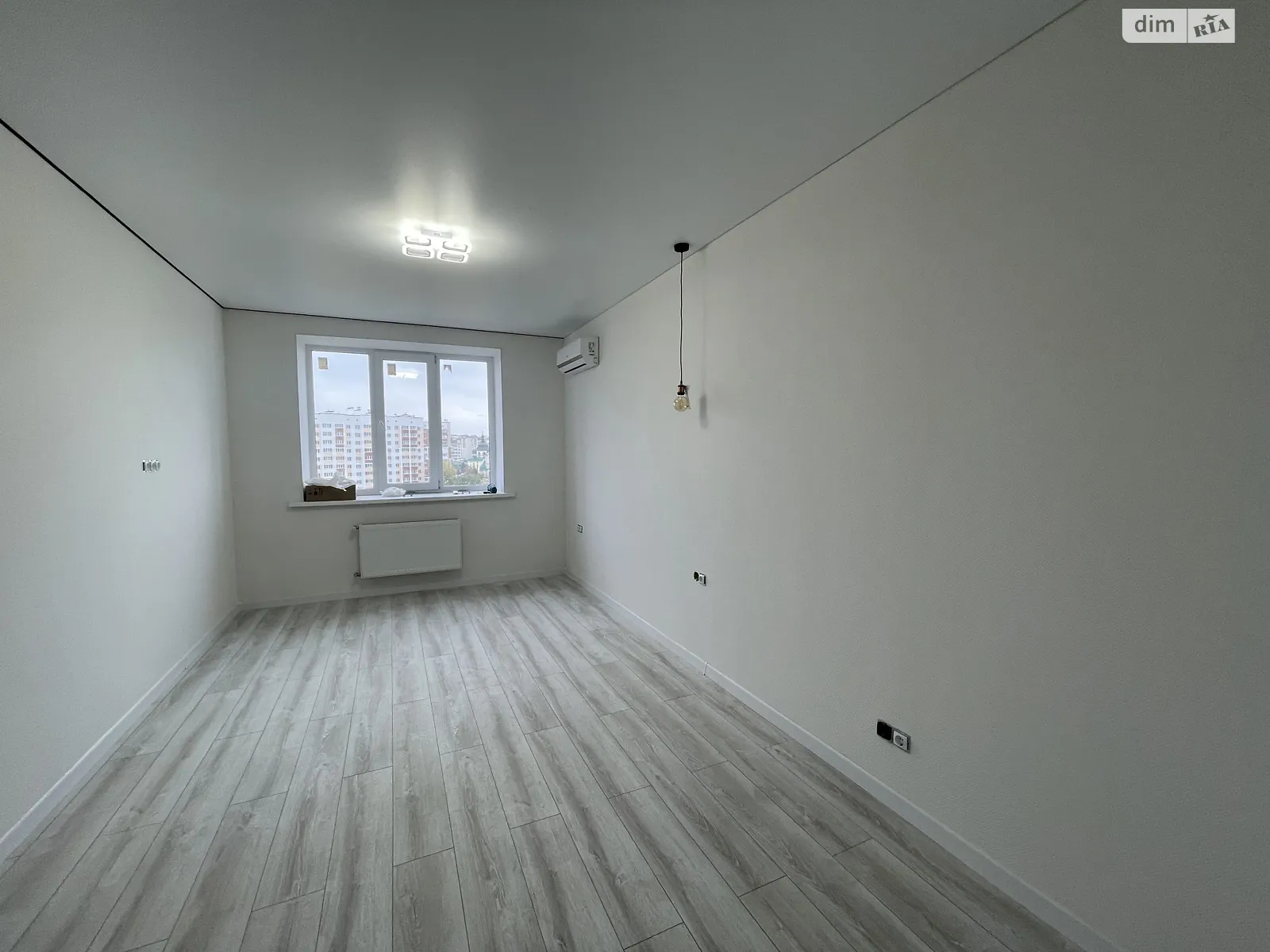 Продається 2-кімнатна квартира 60 кв. м у Вишневому, вул. Святошинська, 52 - фото 1