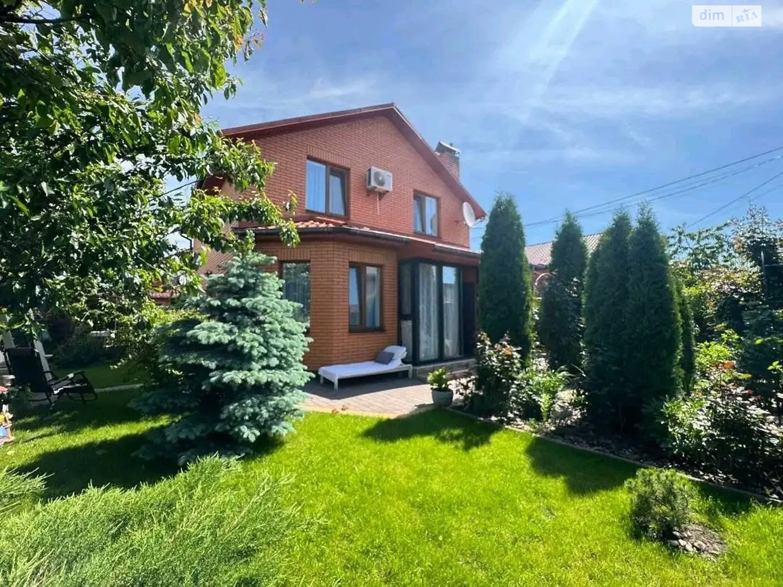 Продается дом на 2 этажа 113.5 кв. м с балконом, цена: 205000 $ - фото 1