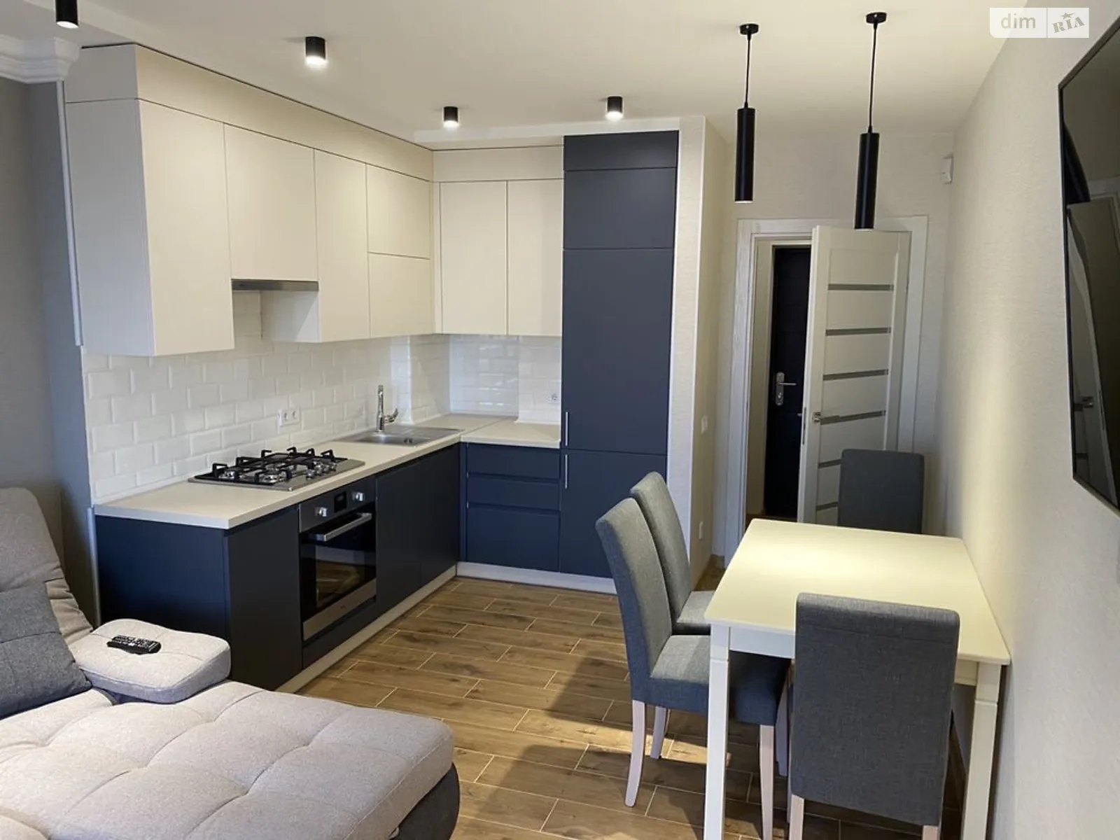 Сдается в аренду 2-комнатная квартира 68 кв. м в Львове, ул. Городницкая, 47Б - фото 1