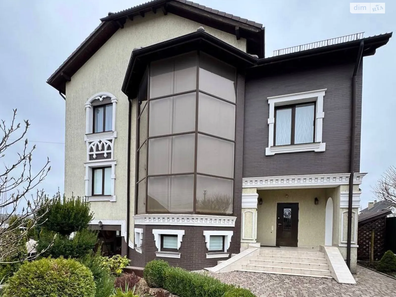 Продається будинок 4 поверховий 444 кв. м з подвалом, цена: 250000 $ - фото 1
