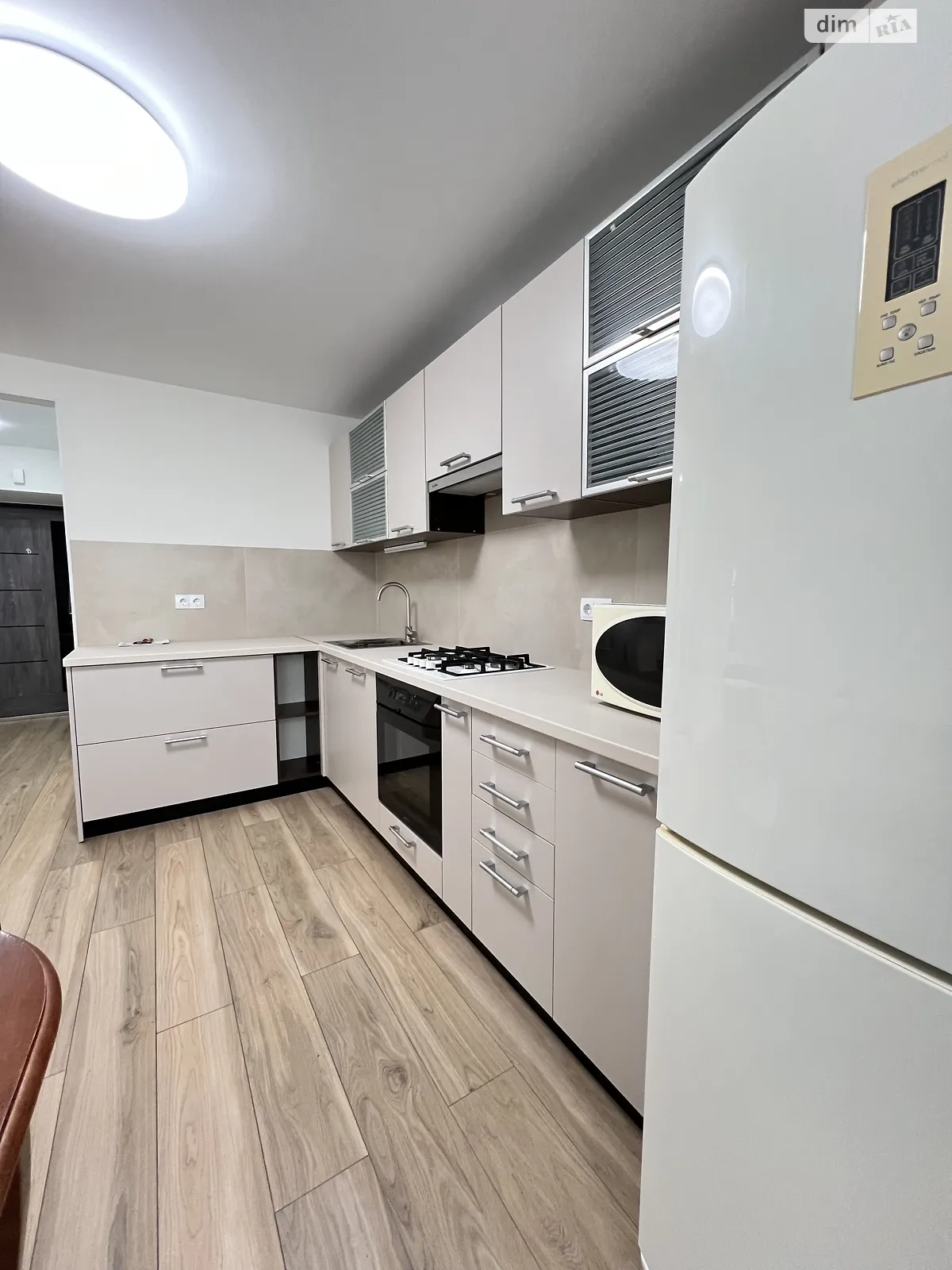 Сдается в аренду 1-комнатная квартира 44 кв. м в Хмельницком, просп. Мира, 94/1В - фото 1