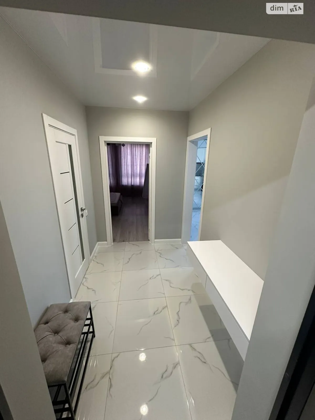 Здається в оренду 1-кімнатна квартира 56 кв. м у Львові, вул. Замарстинівська - фото 1