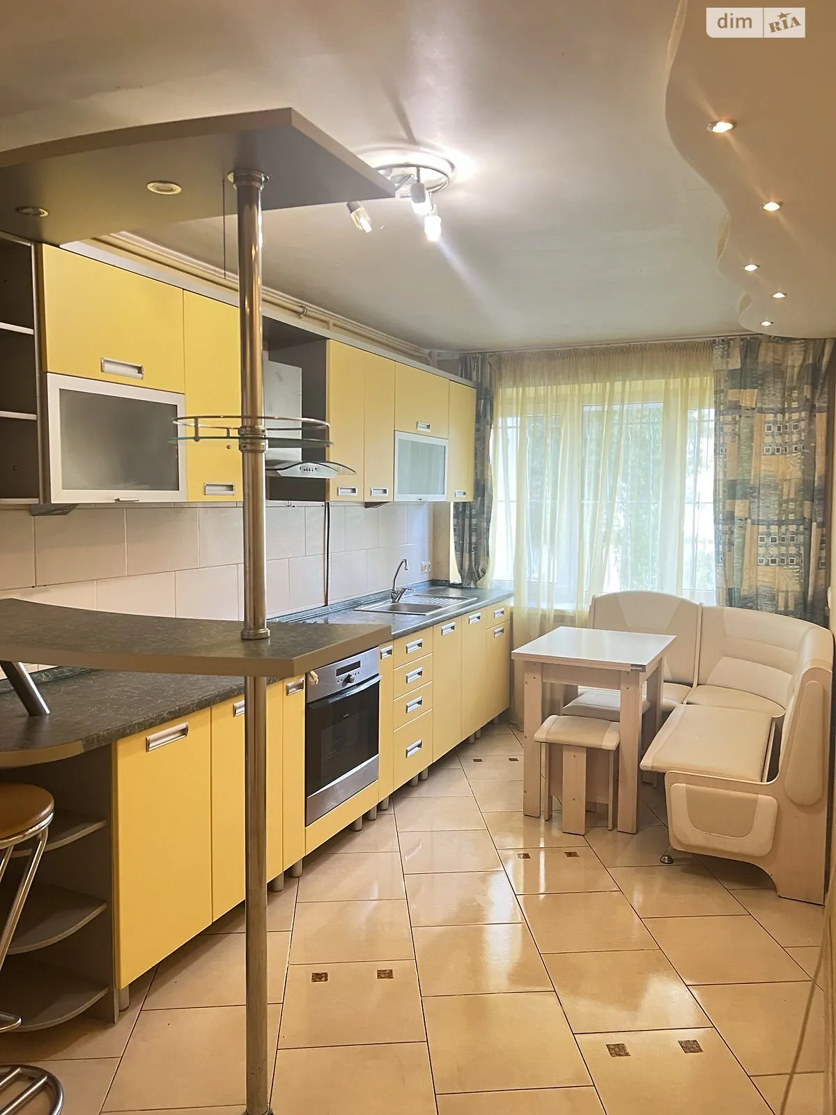 Здається в оренду 2-кімнатна квартира 57 кв. м у Львові, вул. Пасічна, 62А - фото 1