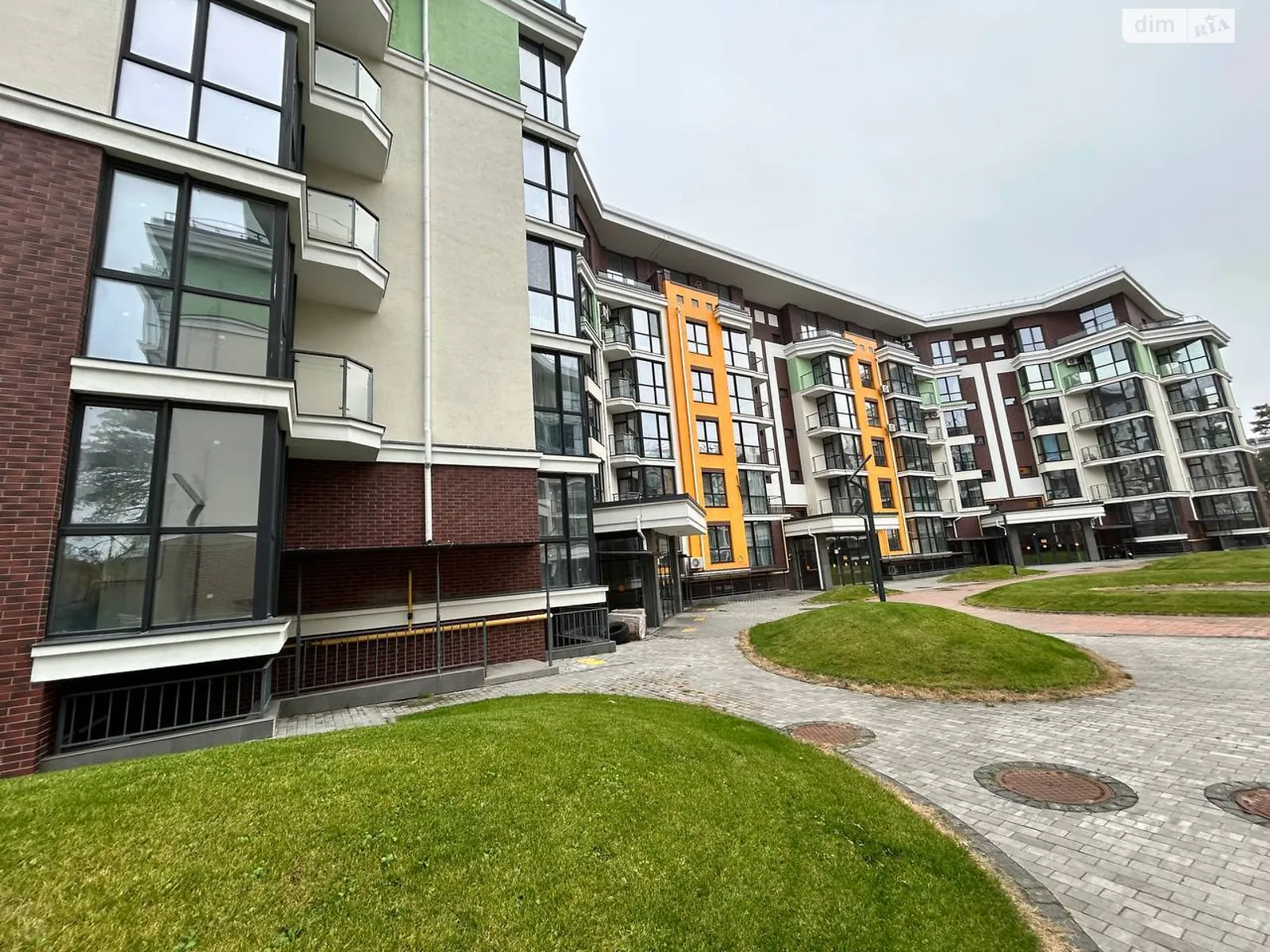 Продается 4-комнатная квартира 123.45 кв. м в Киеве, ул. Радистов, undefined - фото 1