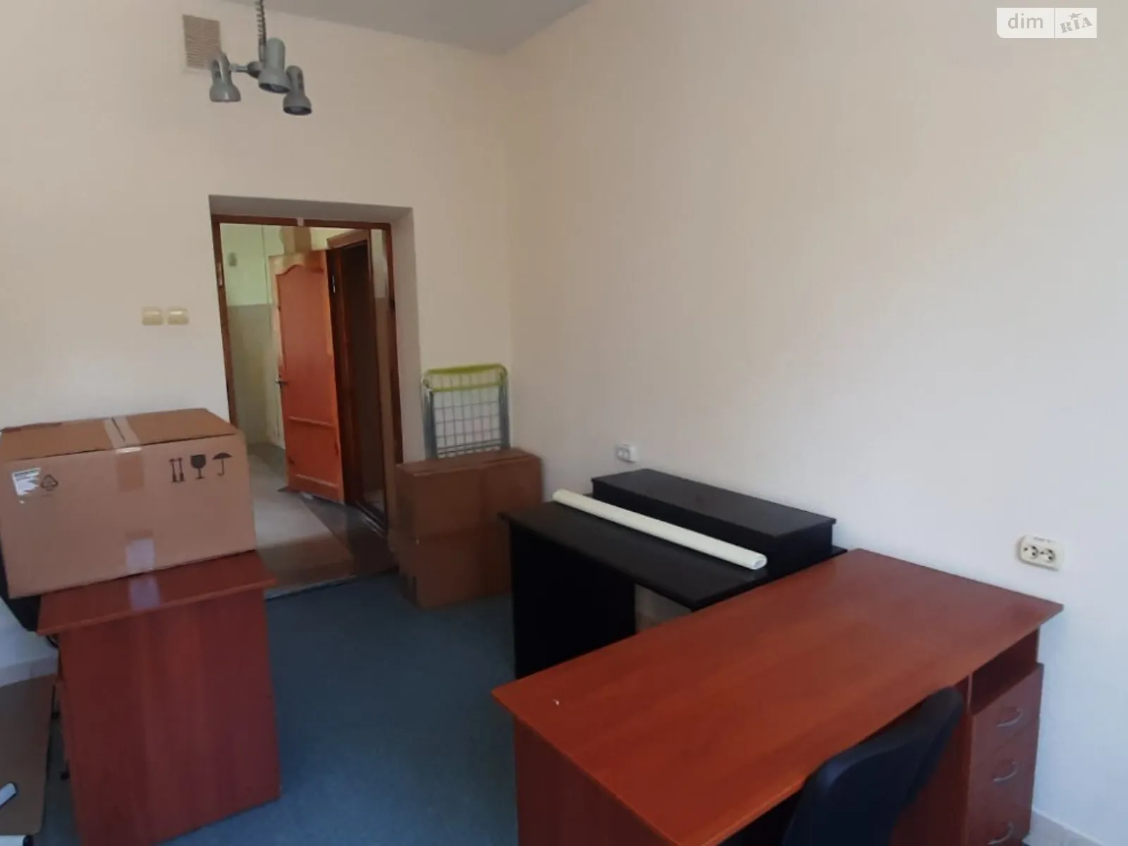 Здається в оренду офіс 15 кв. м в бізнес-центрі, цена: 4500 грн - фото 1