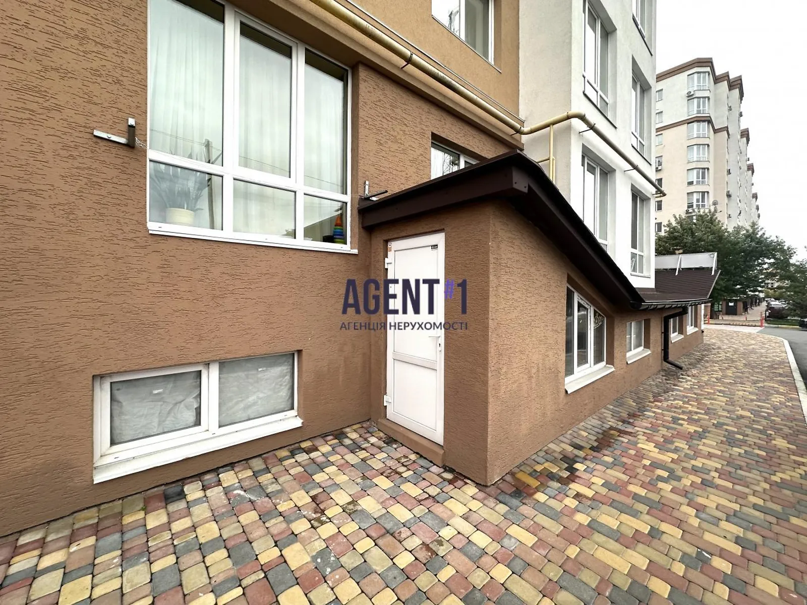 Продається приміщення вільного призначення 66.2 кв. м в 9-поверховій будівлі, цена: 35000 $ - фото 1