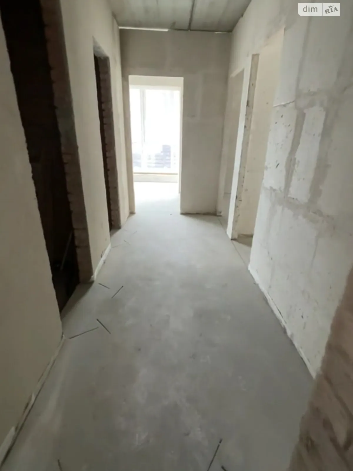 Продается 2-комнатная квартира 52 кв. м в Гостомеле, ул. Соборная, 1 - фото 1