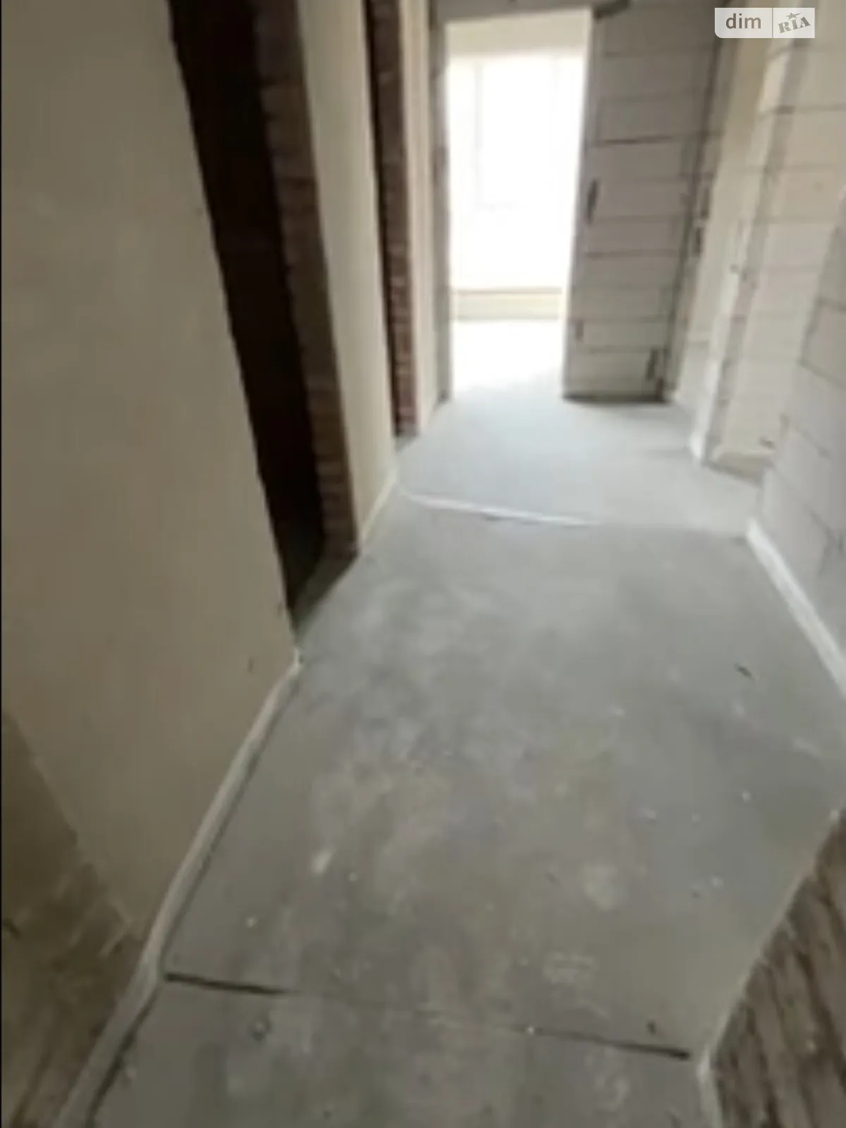 Продается 2-комнатная квартира 52 кв. м в Гостомеле, ул. Соборная, 1 - фото 1