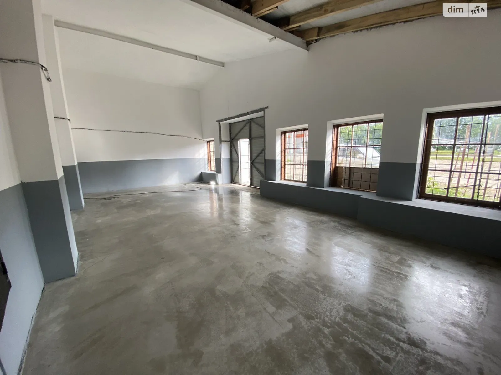 Продается помещения свободного назначения 1539.2 кв. м в 2-этажном здании, цена: 390000 $ - фото 1