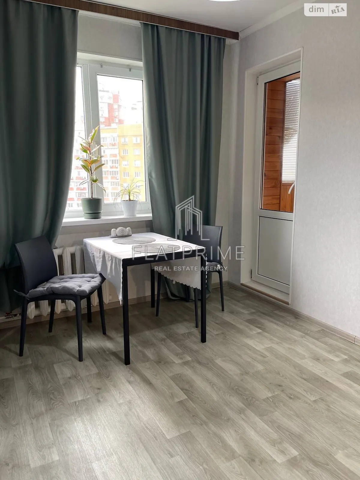 Продается 1-комнатная квартира 40.9 кв. м в Киеве, ул. Анны Ахматовой, 41 - фото 1