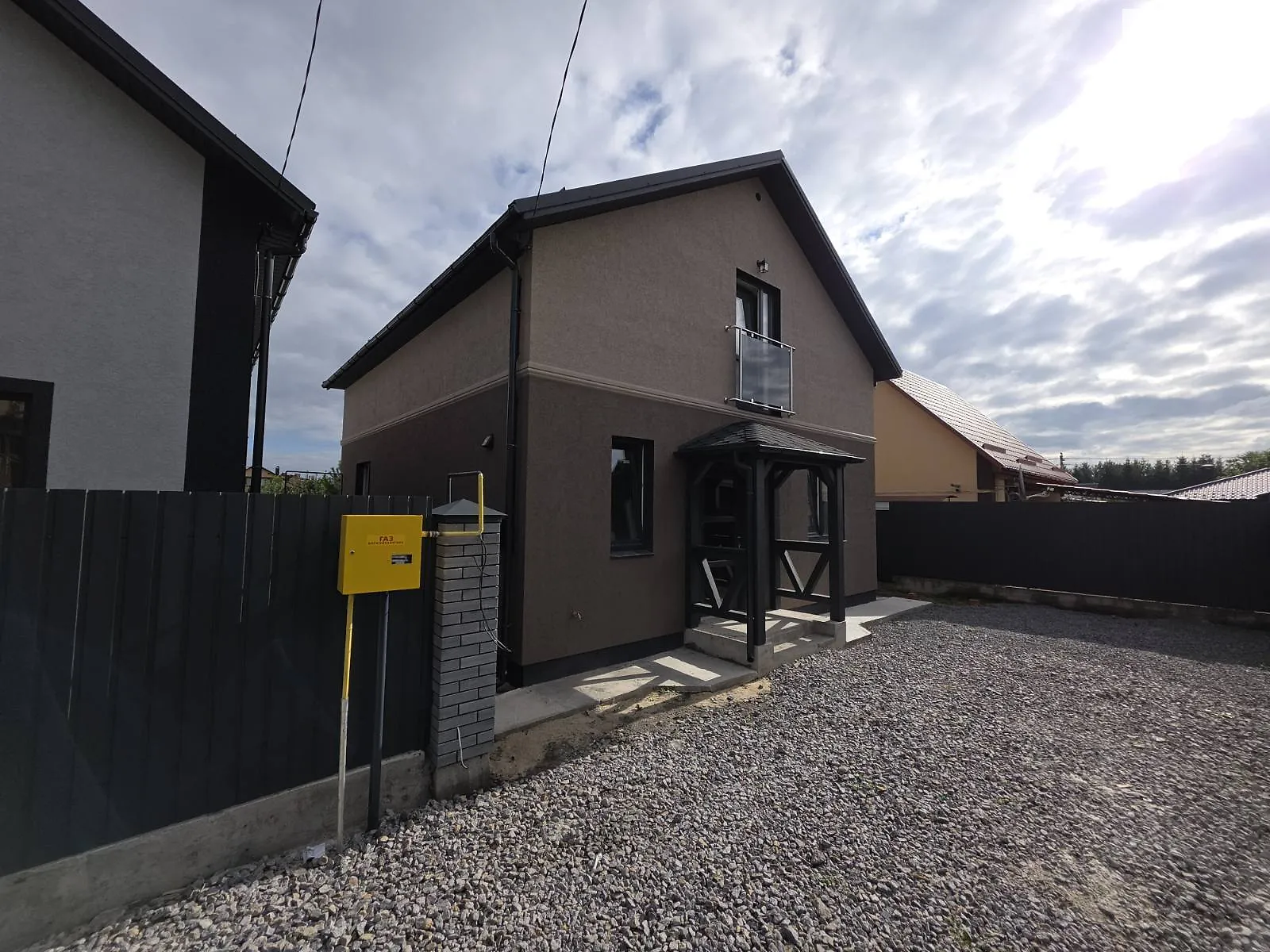 Продається будинок 2 поверховий 110 кв. м з бесідкою, цена: 83000 $ - фото 1