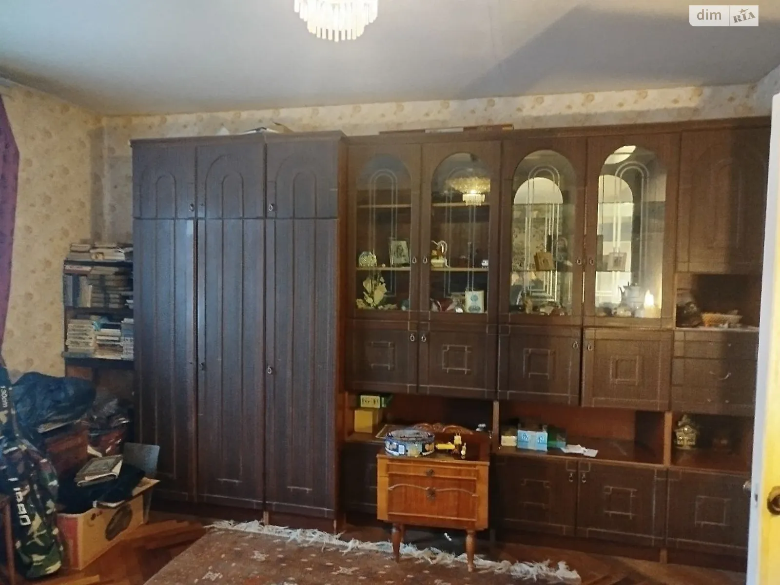 Продается 3-комнатная квартира 73 кв. м в Львове, ул. Коломийская, 8 - фото 1