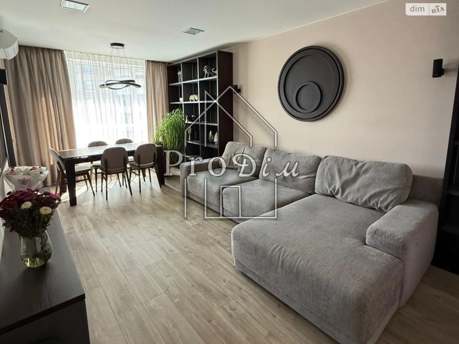 Продается 4-комнатная квартира 140 кв. м в Киеве, бул. Вацлава Гавела - фото 1