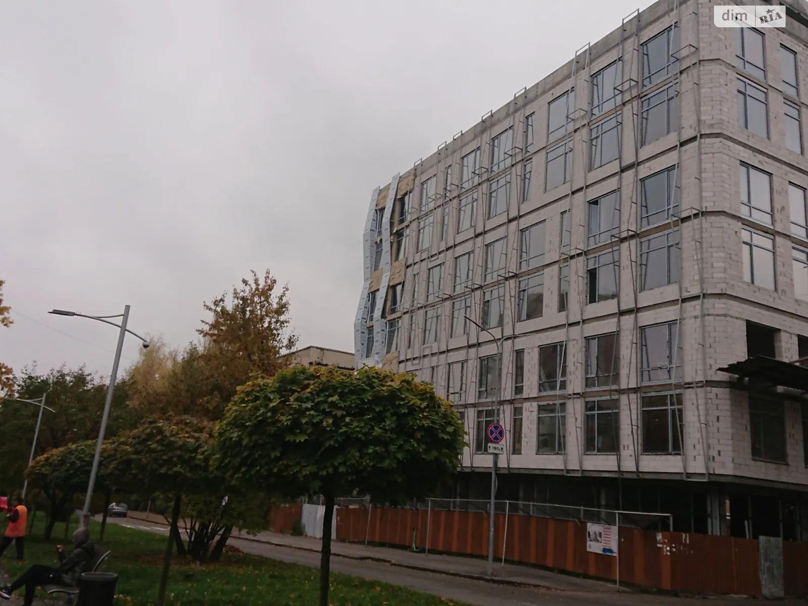 Продается 1-комнатная квартира 47.5 кв. м в Виннице, просп. Космонавтов - фото 1