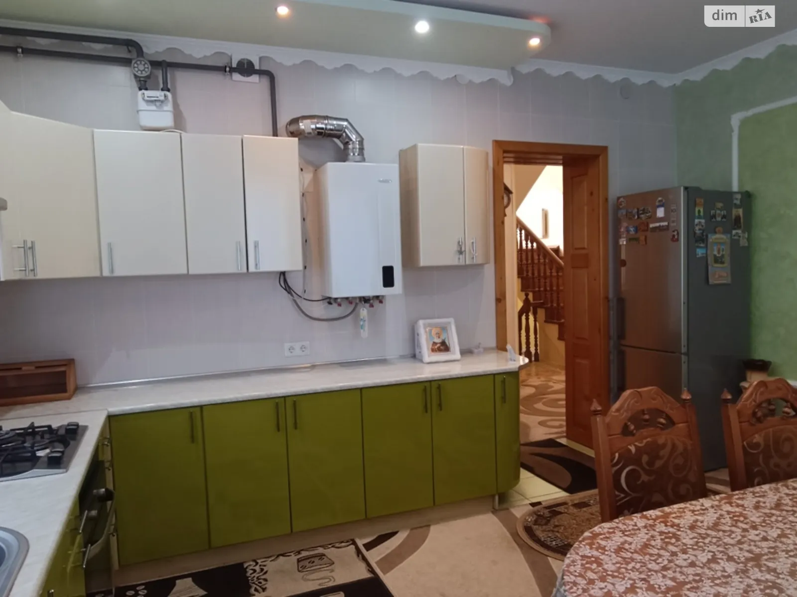 Сдается в аренду дом на 2 этажа 125 кв. м с участком, цена: 500 $ - фото 1