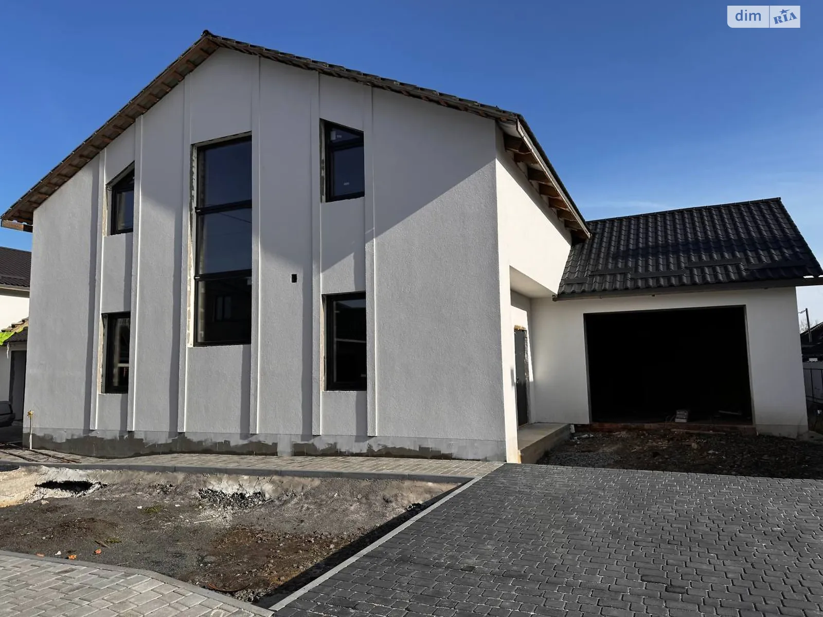 Продается дом на 2 этажа 225 кв. м с мансардой, цена: 110000 $ - фото 1