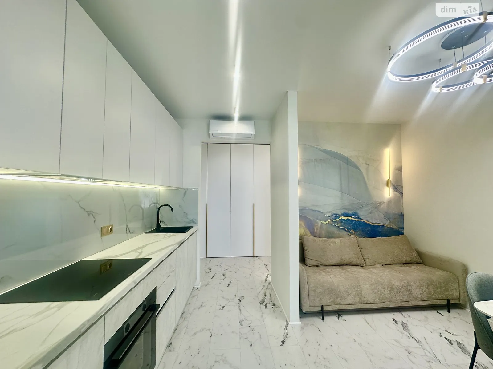 Продается 2-комнатная квартира 51 кв. м в Одессе, ул. Жемчужная - фото 1