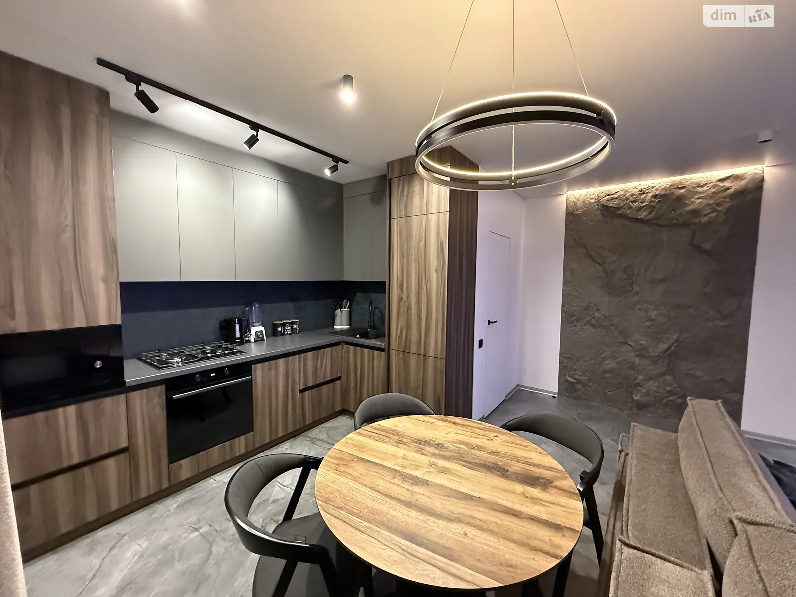 Продается 1-комнатная квартира 56 кв. м в Виннице, ул. Генерала Гандзюка - фото 1