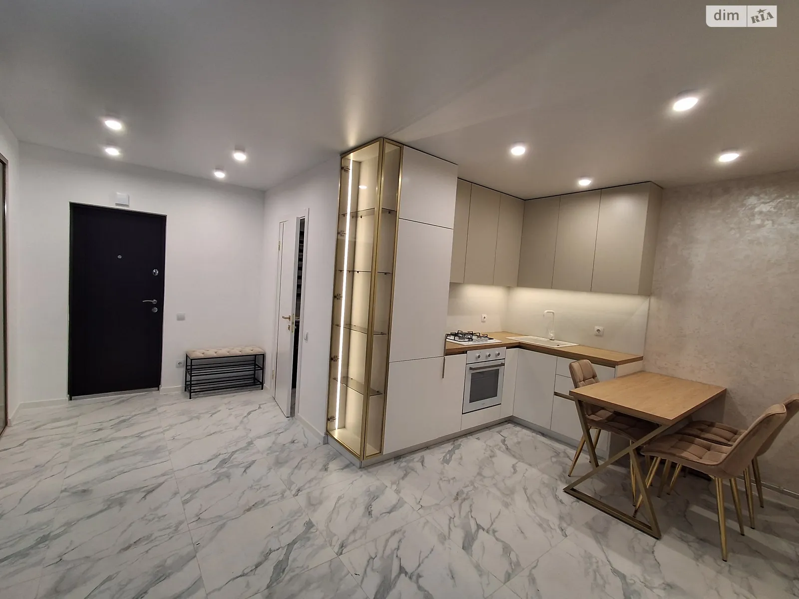 2-комнатная квартира 60 кв. м в Тернополе, ул. Смакулы - фото 1
