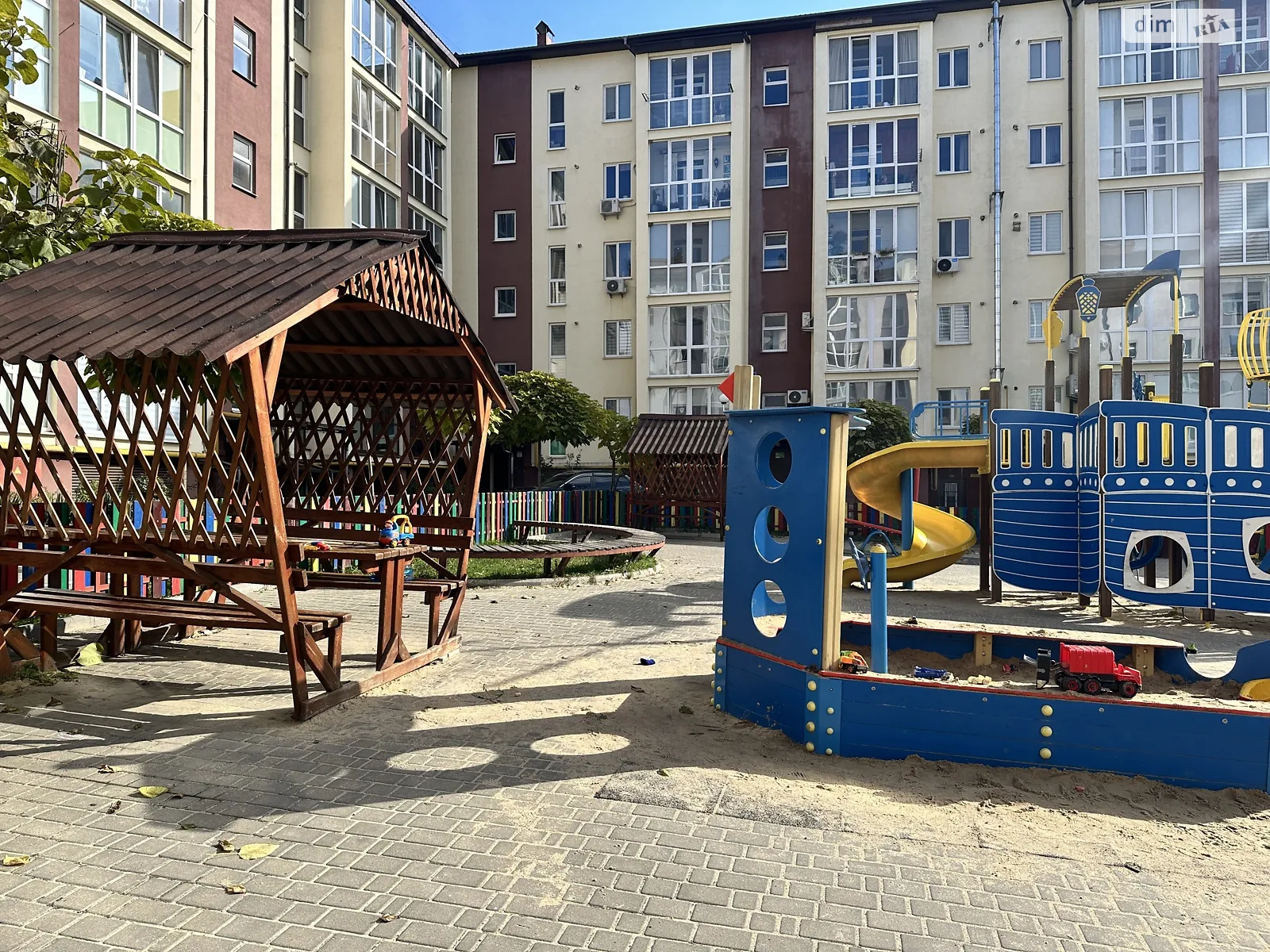 Продается 1-комнатная квартира 45.03 кв. м в Зарванцах, ул. Одесская - фото 1