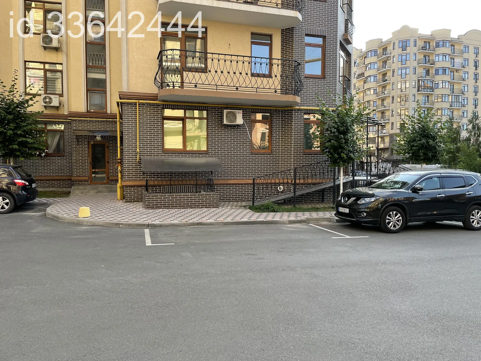 Продается помещения свободного назначения 60 кв. м в 10-этажном здании, цена: 2268000 грн - фото 1