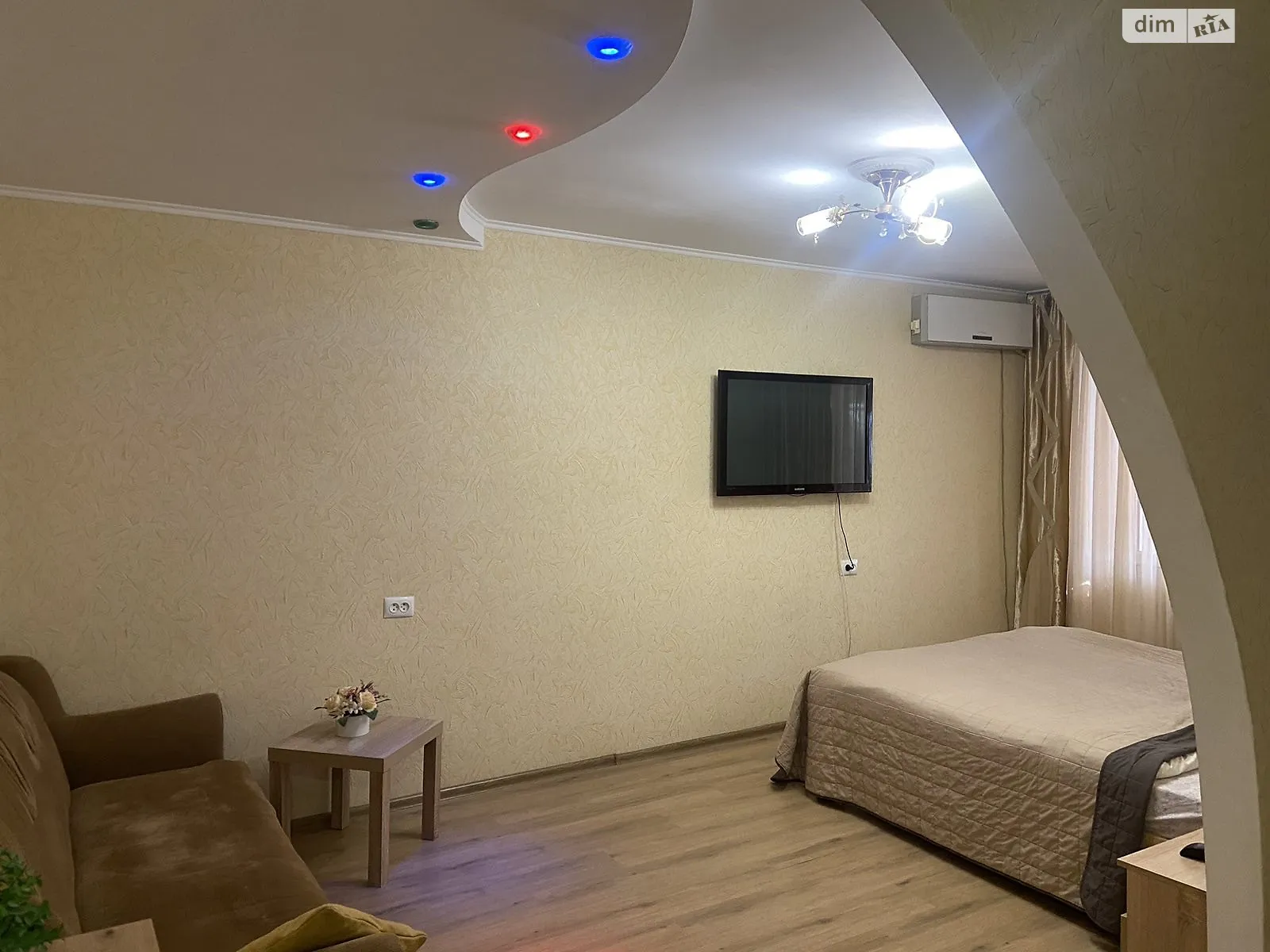 Сдается в аренду 1-комнатная квартира в, цена: 650 грн - фото 1