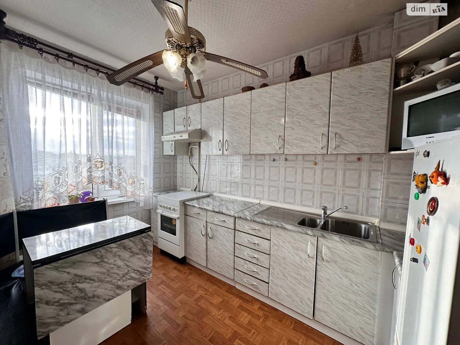 Продается 2-комнатная квартира 48.9 кв. м в Белой Церкви, ул. Январского Прорыва, 3 - фото 1