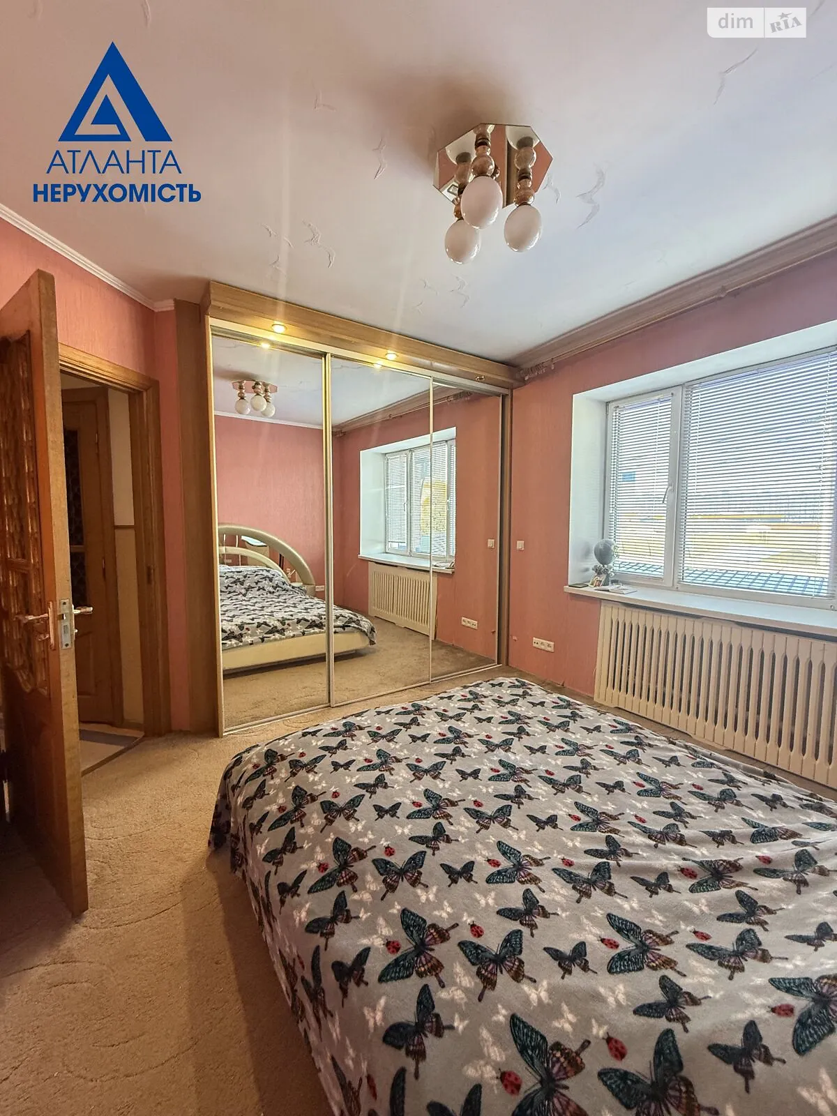 4-комнатная квартира 87.1 кв. м в Луцке, ул. Кравчука, 38 - фото 1