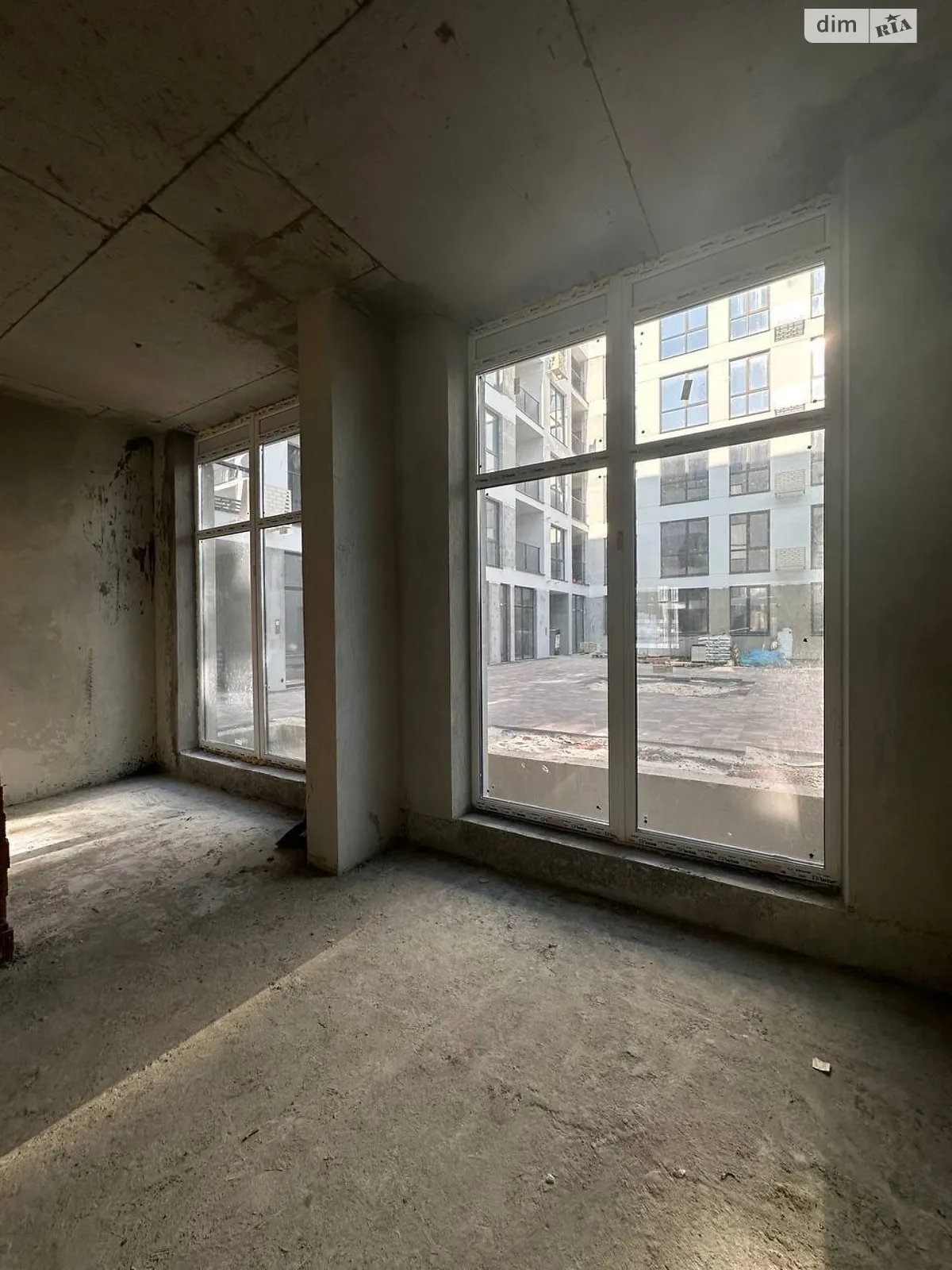 Продается помещения свободного назначения 116 кв. м в 4-этажном здании, цена: 165000 $ - фото 1