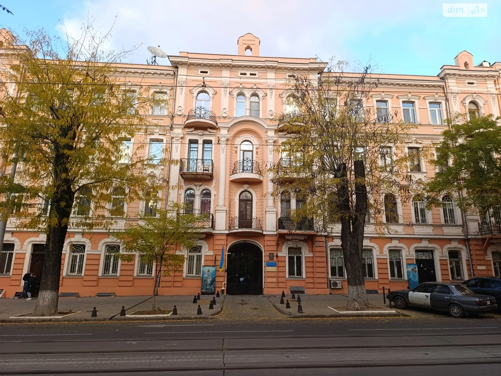 Продается 3-комнатная квартира 103 кв. м в Одессе, ул. Софиевская, 9 - фото 1