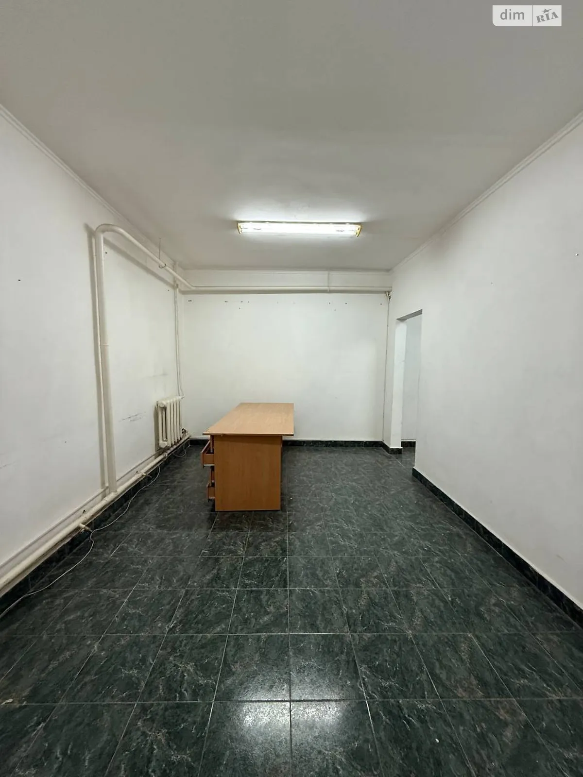 Продается помещения свободного назначения 274.7 кв. м в 10-этажном здании, цена: 50000 $ - фото 1