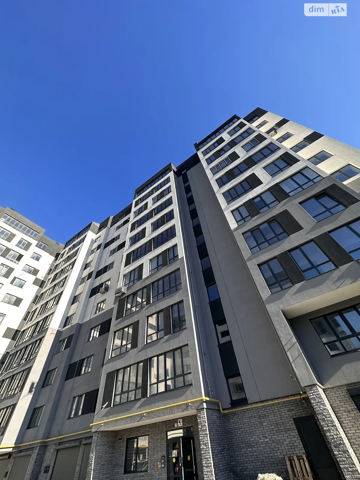 Продается 1-комнатная квартира 45 кв. м в Хмельницком, ул. Озерная, 16Б корпус 3 - фото 1