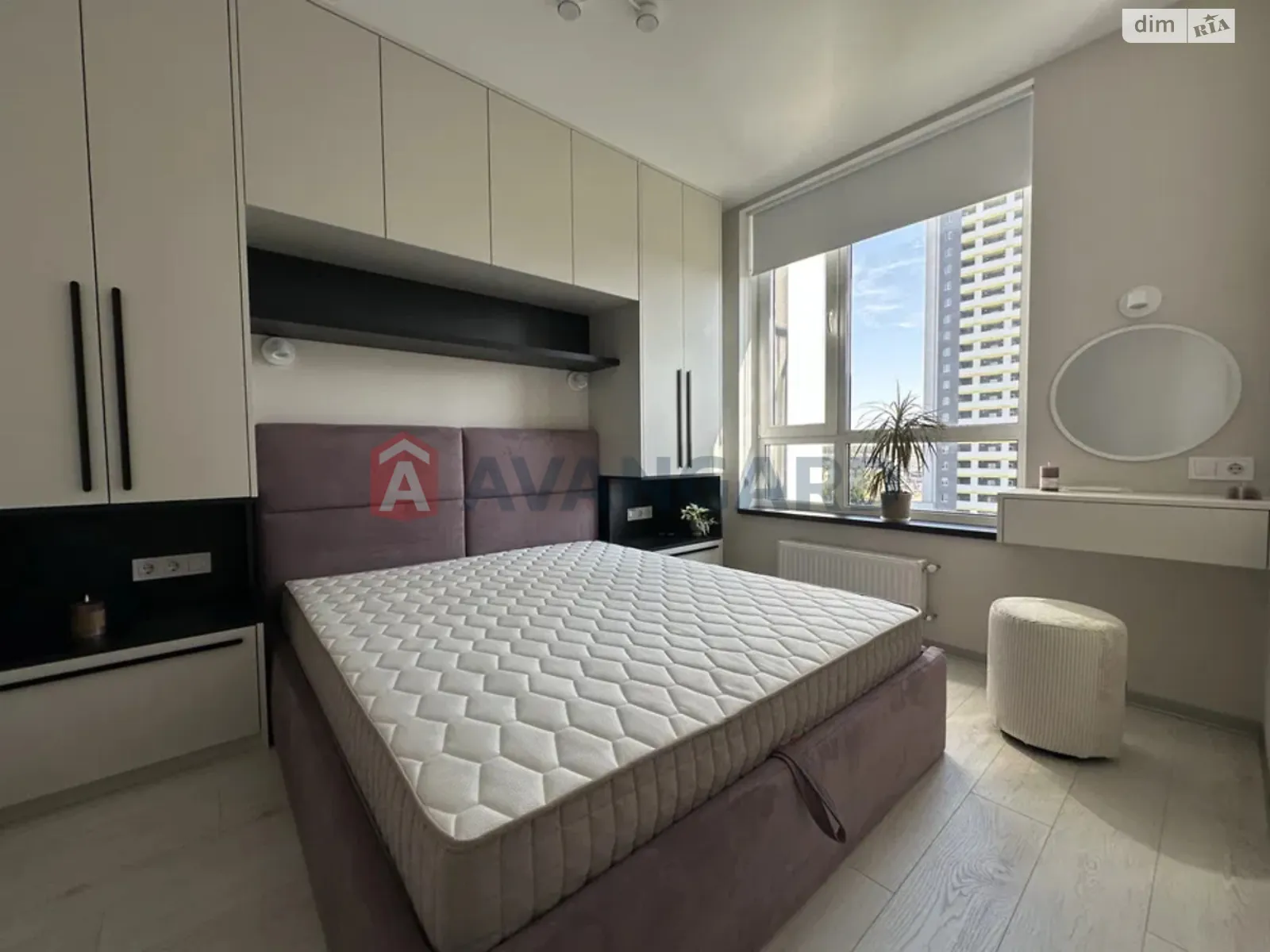 Продается 1-комнатная квартира 35 кв. м в Киеве, ул. Армянская, 8 - фото 1