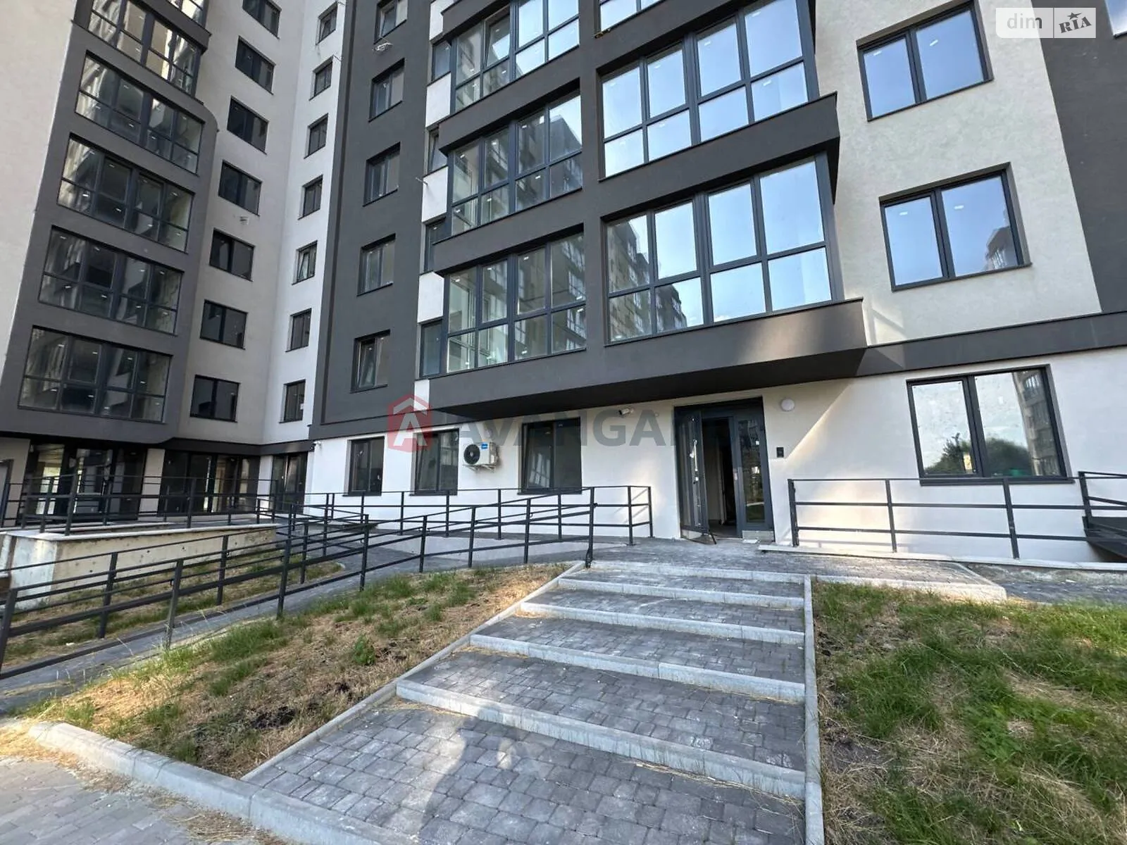 Здається в оренду об'єкт сфери послуг 64.5 кв. м в 11-поверховій будівлі, цена: 20000 грн - фото 1